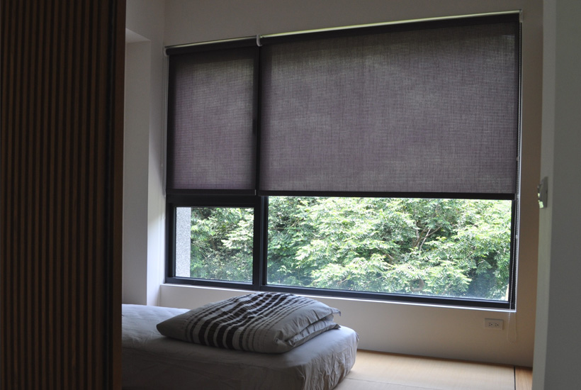 選擇合適你的—卷簾式窗簾